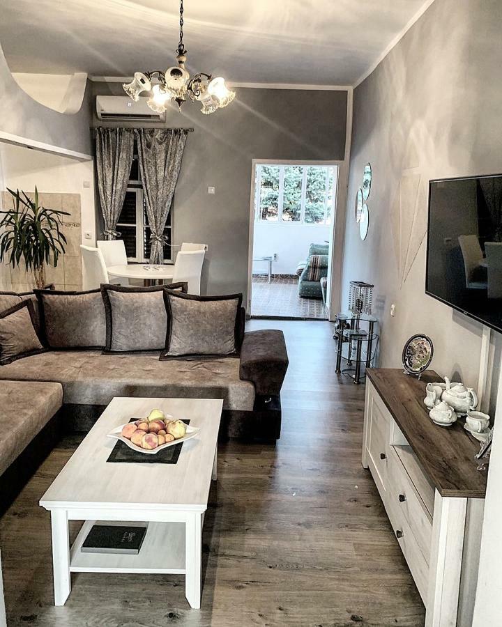 Harmony Cozy Home พอดโกริกา ภายนอก รูปภาพ